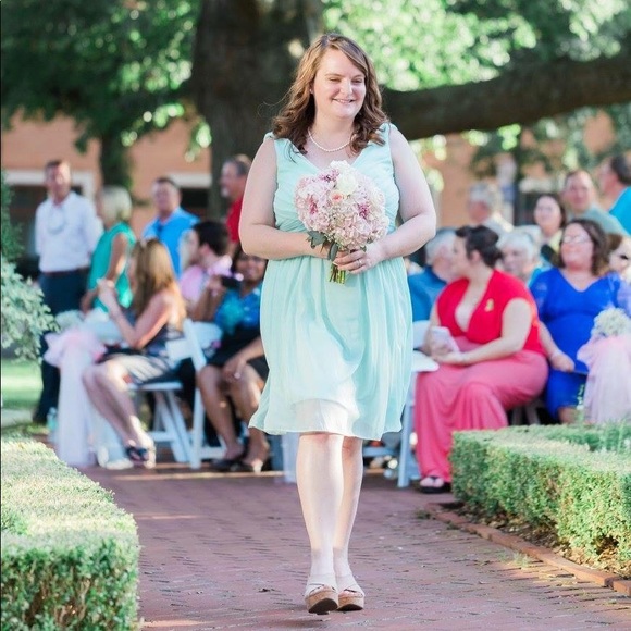 David’s Bridal Bridesmaid Dress w/ Cowl Back MINT - Picture 7 of 8